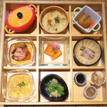 161029924 - TOKYO-Xベーコン、スモークサーモン、東京シャモ、伊豆諸島ところてん、小松菜、浅草海苔、小柱佃煮