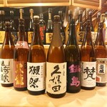 Fujiya Honten - 日本酒各種です。その他にもあります。定期的に内容がかわることがあります。