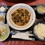 Shokumien - 陳麻婆豆腐(スープとライスおかわり無料)¥1000