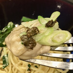 VANNO - スパゲッティ牡蠣と九条葱のアーリオ・オーリオ