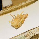 日本橋 蕎ノ字 - ◆車海老の頭
      ☆一つ目は塩で頂く。海老味噌が堪らなく美味い！