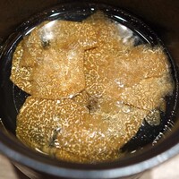 焼肉うしごろ 新宿三丁目店 - オータムトリュフの牛コンソメスープ