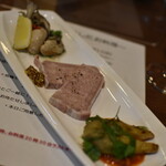 ワインバー バッカス - 前菜３種の盛合せ（１，１００円）２０２１年１０月