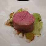 ベルエキップ - 肉のサラダのアップ