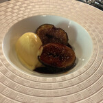 横浜うかい亭 - イチジクのフランベ