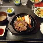 キッチン五斗米 - 料理写真:大海老バター焼&ヘレステーキセット