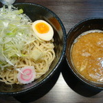 Otoshibuta - 落としぶたつけ麺