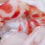 日本料理 TOBIUME - ⑮レア湯通し大車海老(福岡県芦屋産)
      生の食感を残しつつ、レアな火入れで車海老らしい華やかな甘みと旨みを引き出してあります
      写真では分からない凄みがあります
      