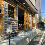 Murmur coffee Kyoto - テラス席がおすすめ