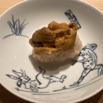 鮨 あい澤 - 赤雲丹（愛媛産）