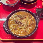 MARUKO - 赤炊き定食(黒毛和牛すじ肉の味噌煮込み)、卵+チーズトッピング　1050円