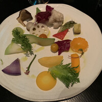 ラ・ボンヌターブル - 