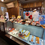 Kameya Kiyonaga - 店内