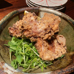 Gonjuurou - 秘伝の鶏の唐揚げ4個¥638