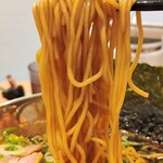 麺屋 和人 河内小阪店 - パツンっと歯切れの良い中細ストレート