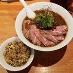 麺屋 六感堂 - 大人のラムブラック担々麺＋ラムロースト＋ラムそぼろご飯