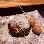 炭火割烹 白坂 - ⚫「鶏つくね 原木椎茸  うずら  チェダーチーズ24ヶ月熟成」