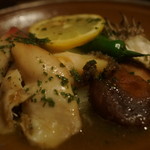 煮込みと惣菜 かん乃 - 貝の陶板焼き