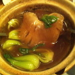 広東料理 Foo - ふかひれ持ち上げてみました