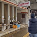 トンカツ・トンしゃぶ ケンボロー - 行列できてます