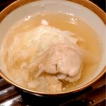 蓬左茶寮 - カワハギとフカヒレの和風コンソメ