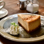 さらさ西陣 - 【ケーキセット@税込950円】キャラメルチーズケーキ