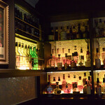 バー マニフィック - 店内の風景