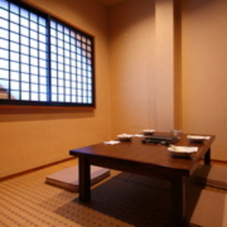 Fully equipped with private tatami room♪