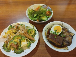 Okinawa Dainingu Nagomi - ゴーヤチャンプルー（ハーフ）、ラフテー＆ソーキ軟骨煮、ミニサラダ