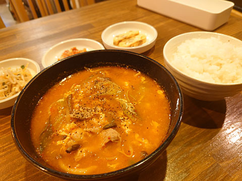 昼耕夜鶏 チキン ポチャ 千歳烏山店 ジュギョンヤダック 千歳烏山 韓国料理 食べログ