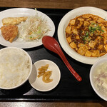 Mama Chaini-Zu Resutoran - 麻婆豆腐定食（黒板には税込750円と表示されていましたが実際は850円のようです）
