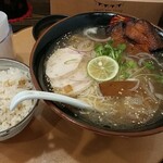 麺屋 えびす丸 - 鯛めしセット