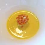 ピエール・ガニェール・ア・東京 - トウモロコシのクレーム　柚胡椒入りのリコッタチーズをアクセントに