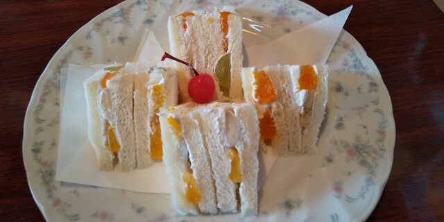 Canadian Coffee House