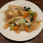 四川・東家 - 五目あんかけ焼きそば