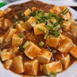 台湾料理・味香 - 麻婆飯、タレがマイナーチェンジしていた。とろみおおく、甘めとなっている