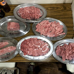 オカダ食品株式会社 - 本日のお肉達