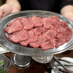 オカダ食品株式会社 - タン 5mmカット