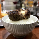 オカダ食品株式会社 - ハンバーグ オンザライス