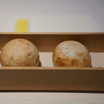 レスピラシオン - うどん粉のパン