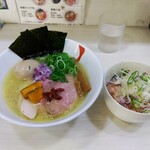 麺や魁星 - 特製 コク塩 & ローストポーク丼