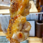 焼き鳥 ばかちん - 手羽塩熱いのでお気を付けください