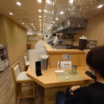 なにわ 麺次郎 - 店内