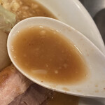 ブタゴリラ - ほぼ脂浮いてないスープ
