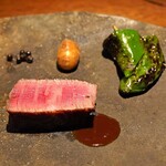 アカ - 島根県産黒毛和牛の雌牛のヒレ肉　薪焼き