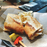 夢紅カフェ - ローストビーフアメリカン(HOT)