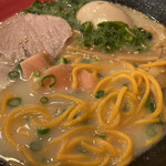 長崎らーめん 西海製麺所 - 