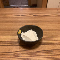 ろっこん -  ろっこん -