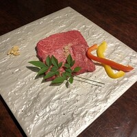 黒毛和牛焼肉 虎斑 北新地店 - マルシンのステーキ