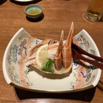 寿司・割烹 四六八ちゃ - 紅ベニズワイ蟹甲羅盛～見た目は少ないが結構食べるところがあります。